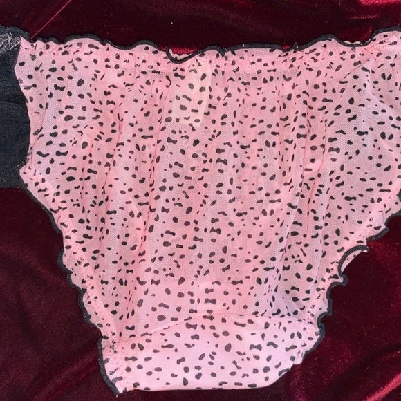 Super cute panties - Picture 3 of 7